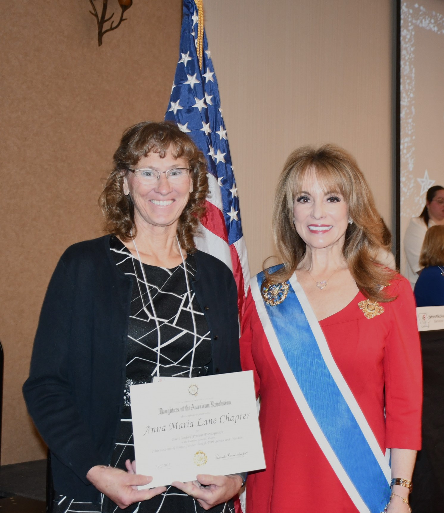 100%
                certificatephoto