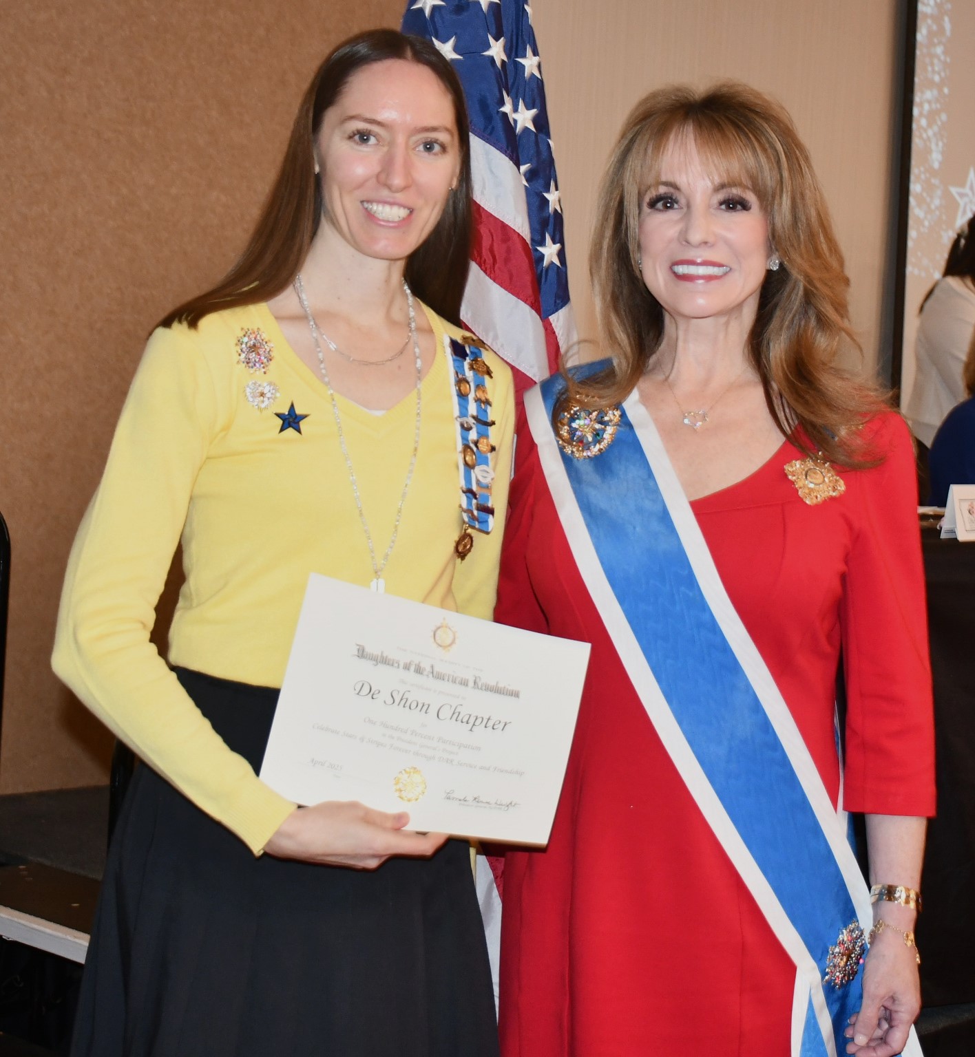 100% certificate
                photo