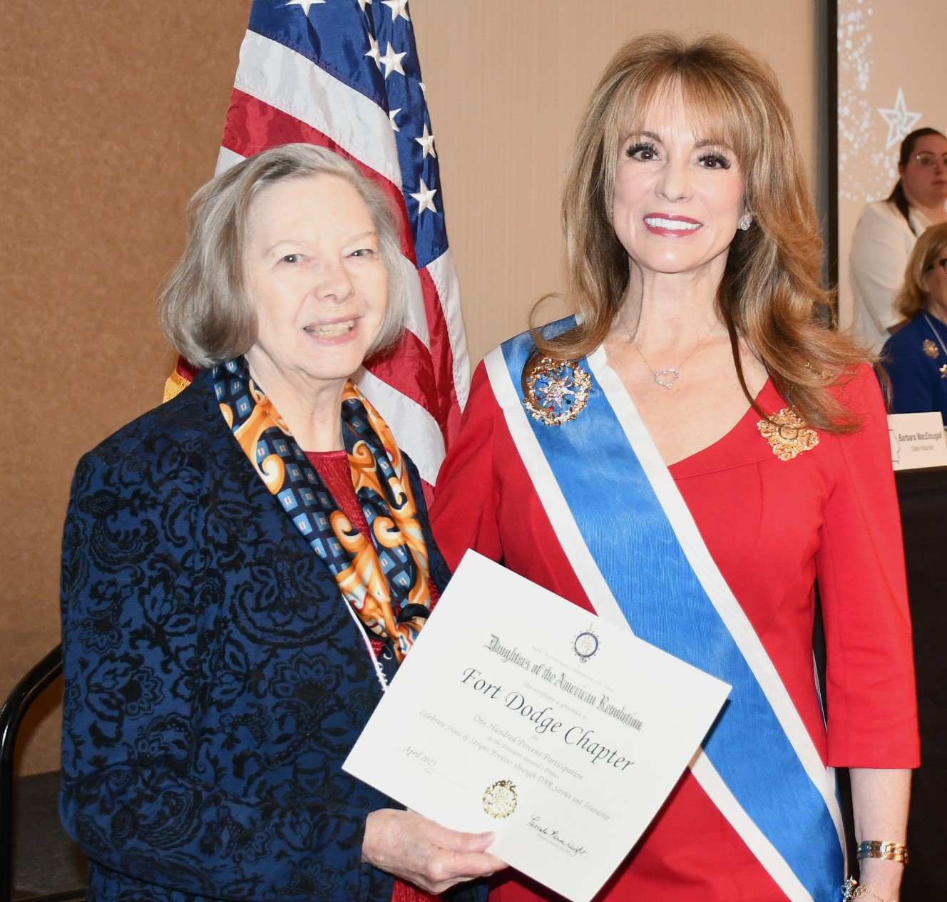 100% certificate
                photo