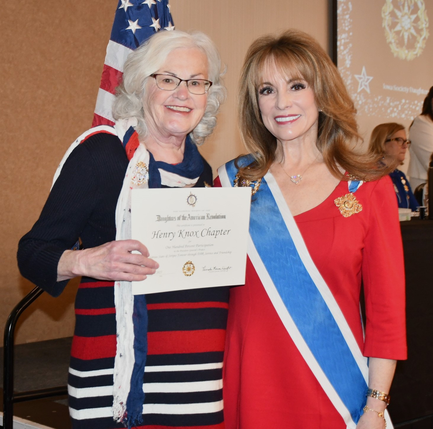 100% certificate
                photo