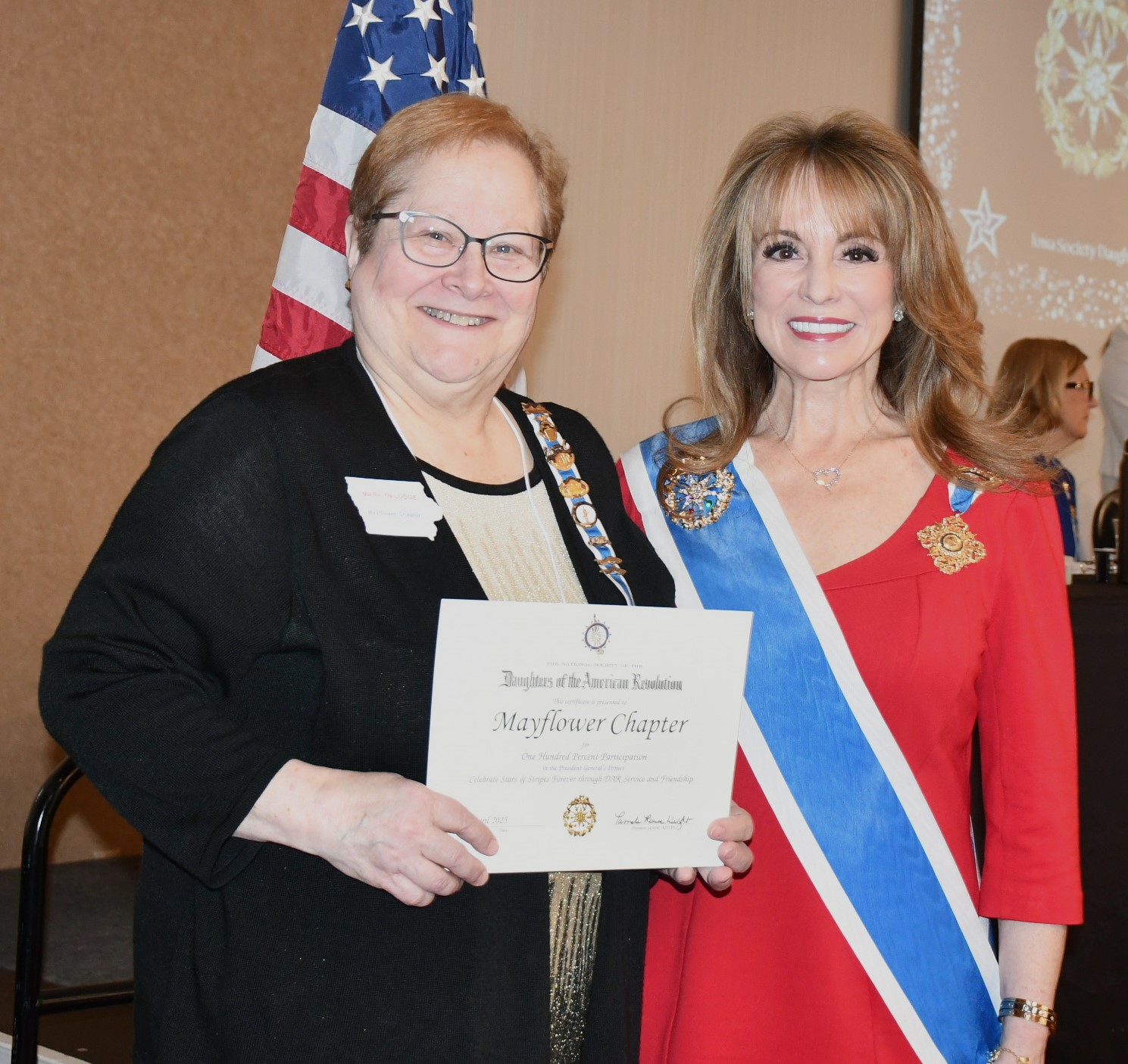 100% certificate
                photo