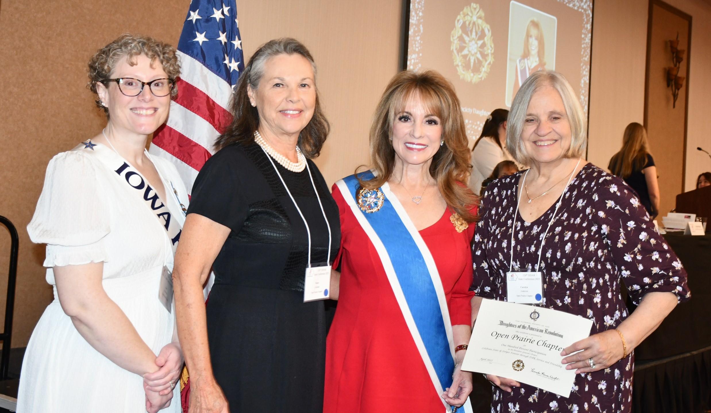 100% certificate
                photo