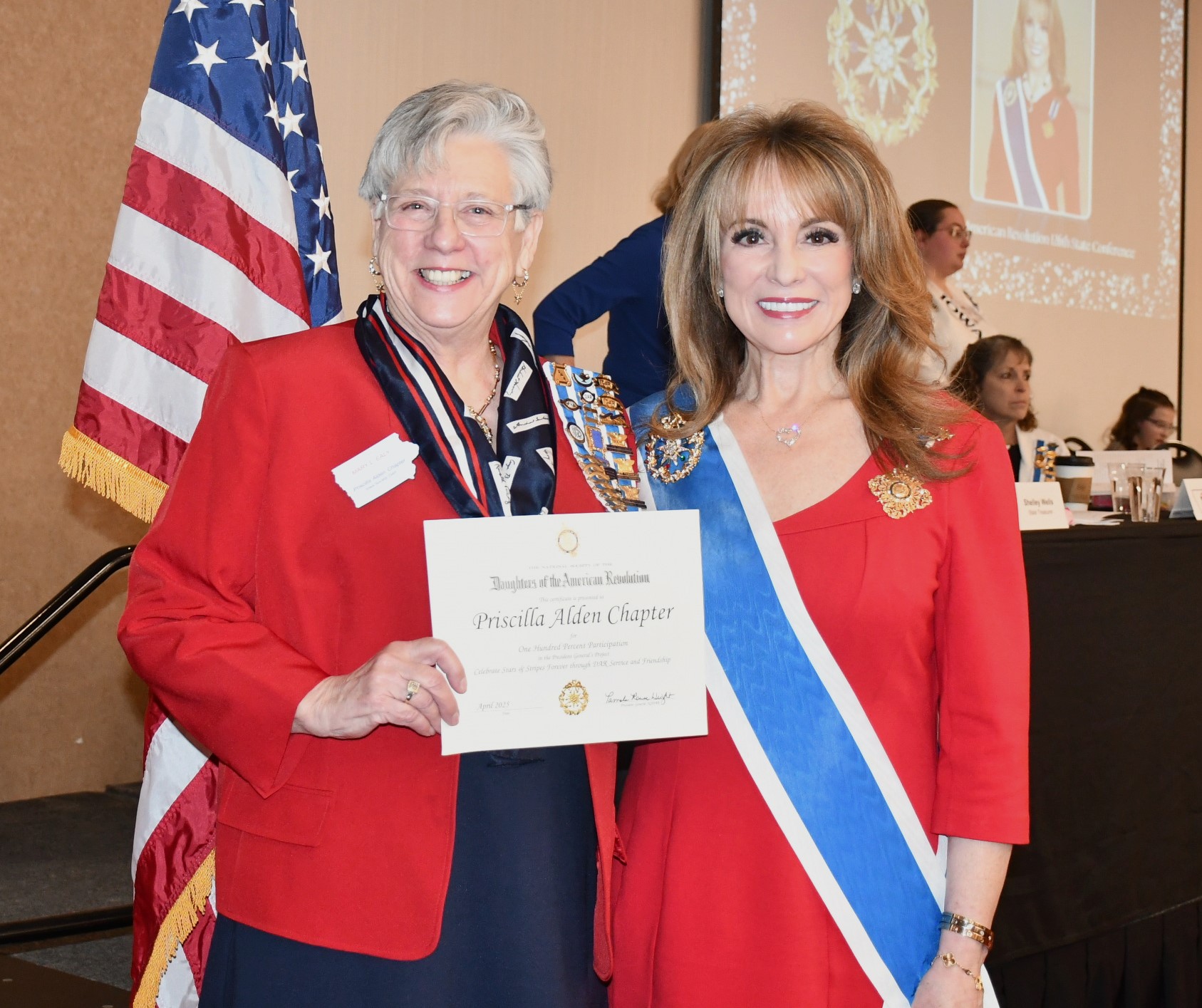 100% certificate
                photo