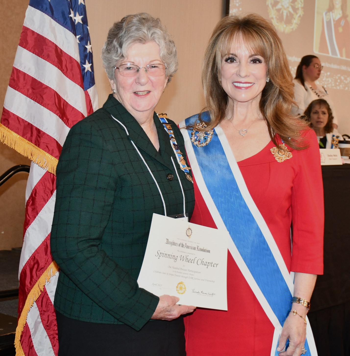 100% certificate
                photo