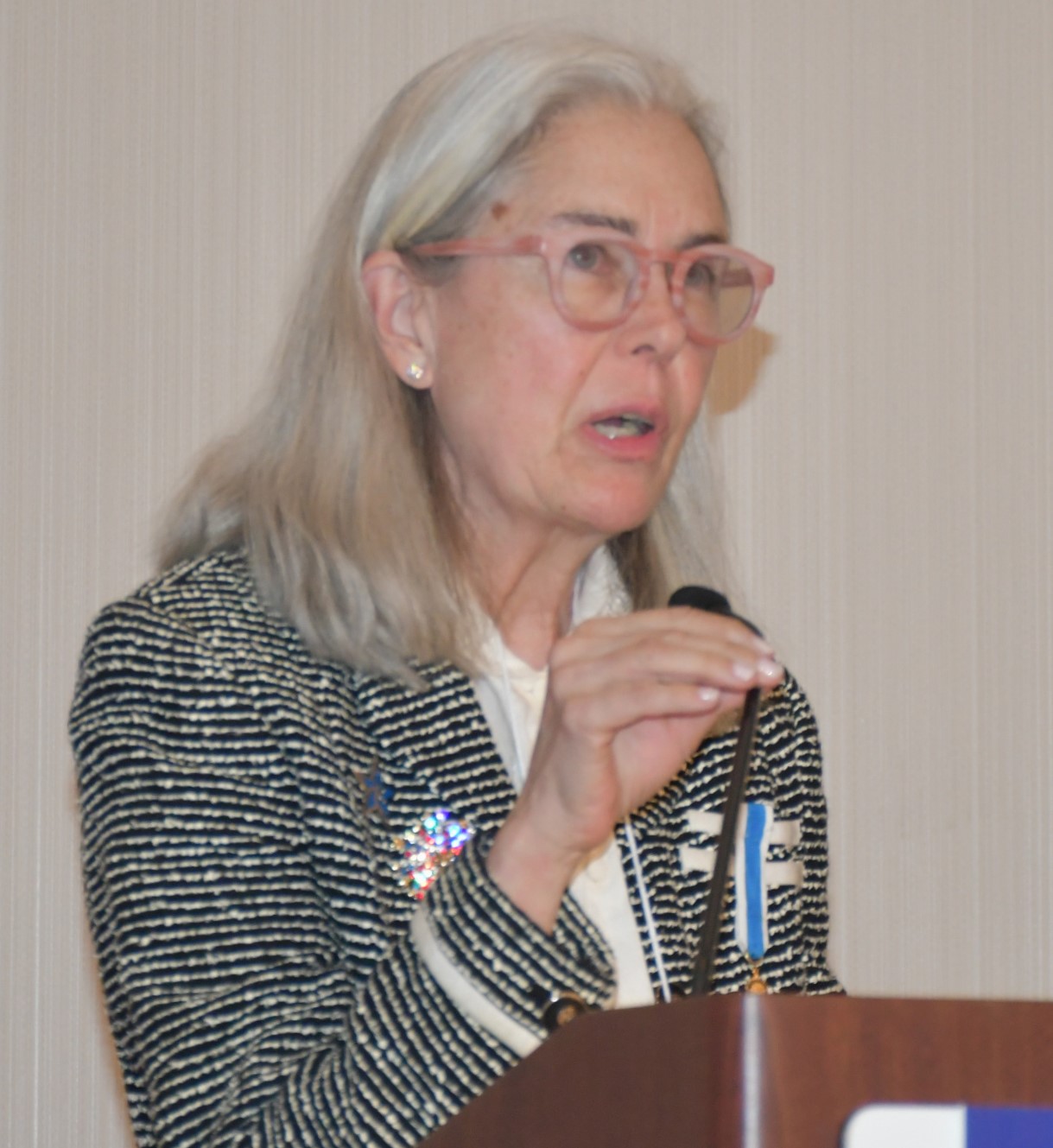 chapter
                regent'sreport